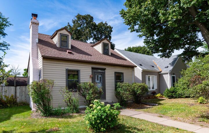 Property Photo: 3120 Louisiana Avenue S MN 55426