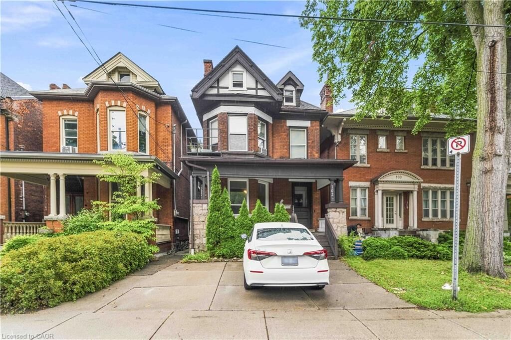 Property Photo: 102 Herkimer Street 2 ON L8P 2G7