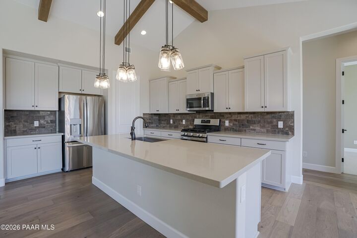 Property Photo: 6885 Claret Drive AZ 86305