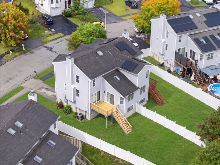 Property Photo:  58 Ledgecrest Dr 58  MA 01603 