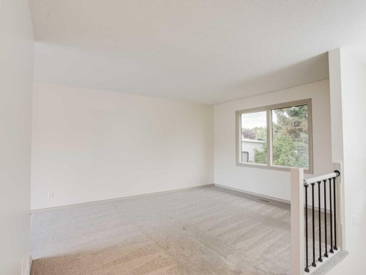 Property Photo:  230 Eagle Road N  AB T1H 4S6 