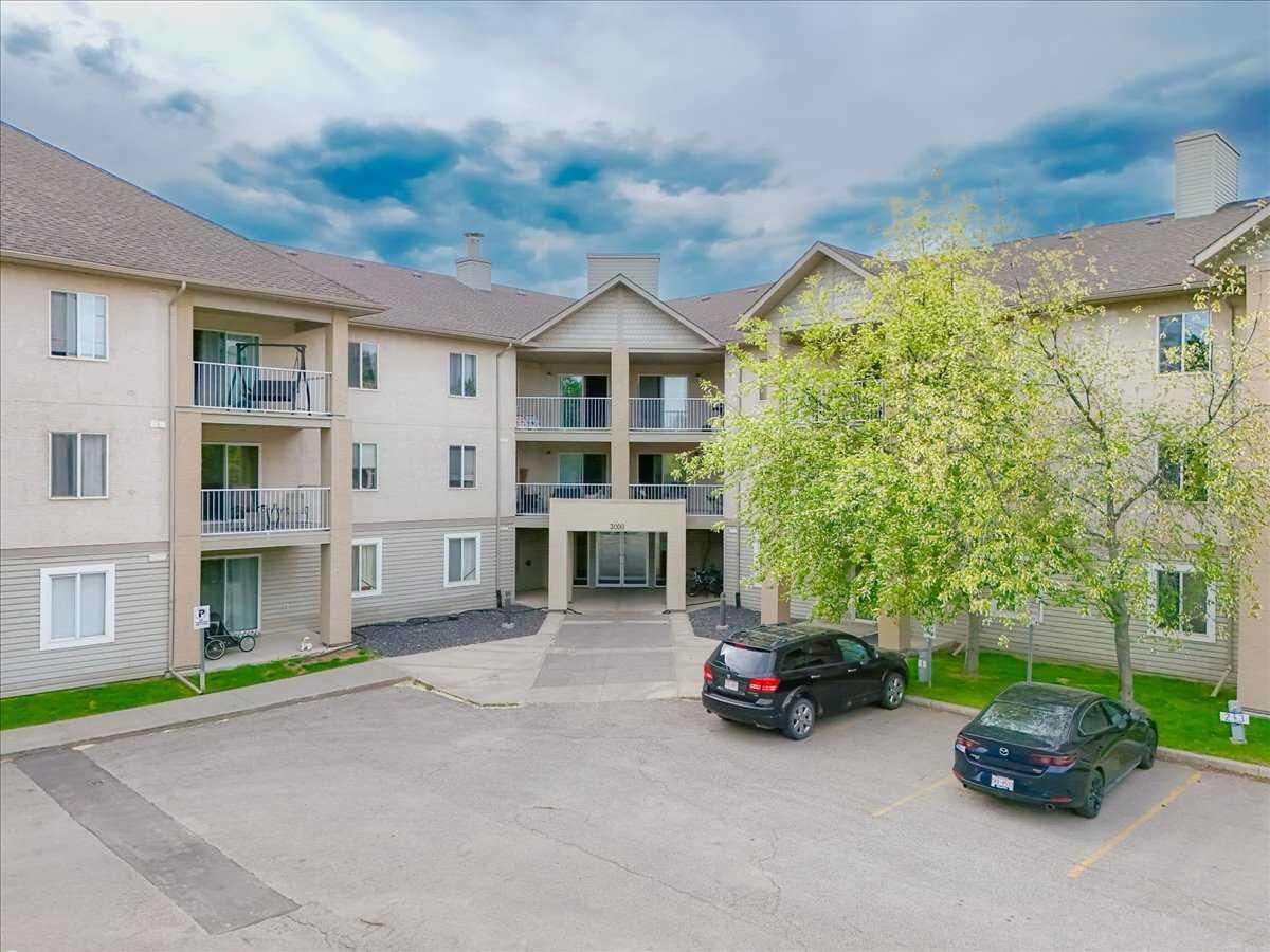 Property Photo:  3000 Citadel Meadow Point NW 213  AB T3G 5N5 