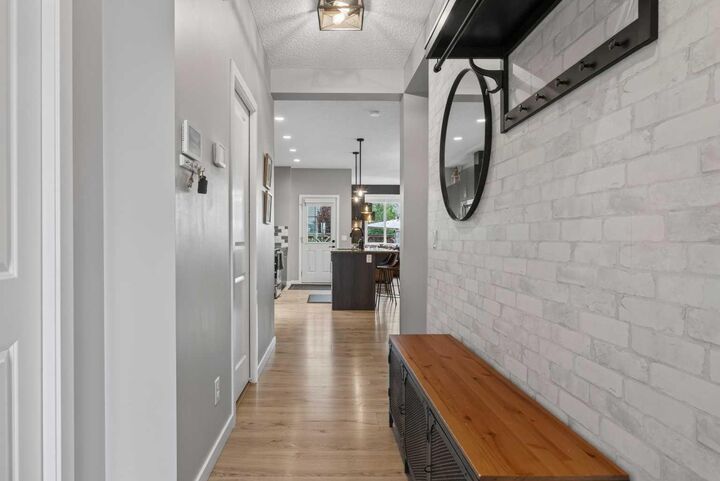 Property Photo:  213 Auburn Meadows Boulevard SE  AB T3M 2E3 
