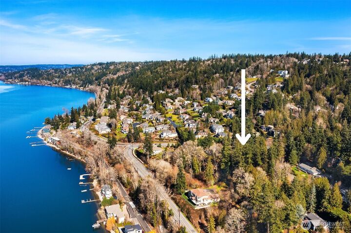 Property Photo: 11 Xx 205th Avenue NE WA 98075