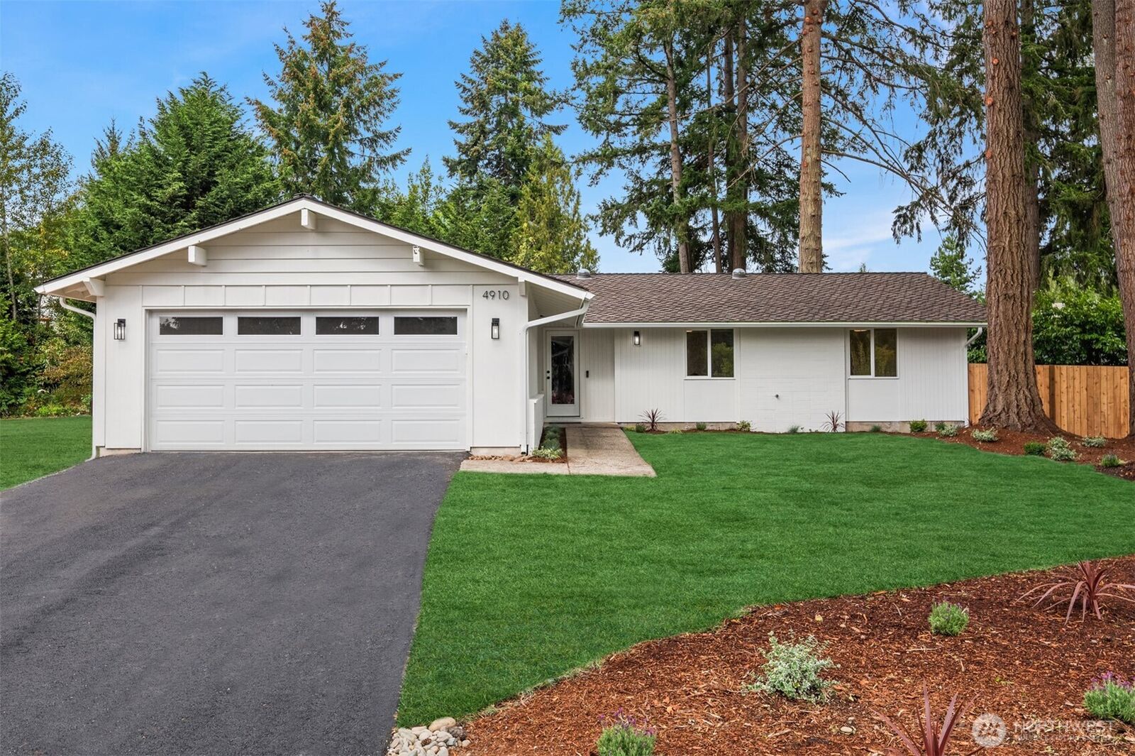 Property Photo:  4910 NE 1st Court  WA 98059 