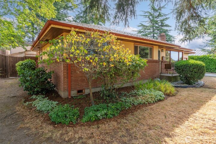 Property Photo:  344 SE O'Leary Street  WA 98277 