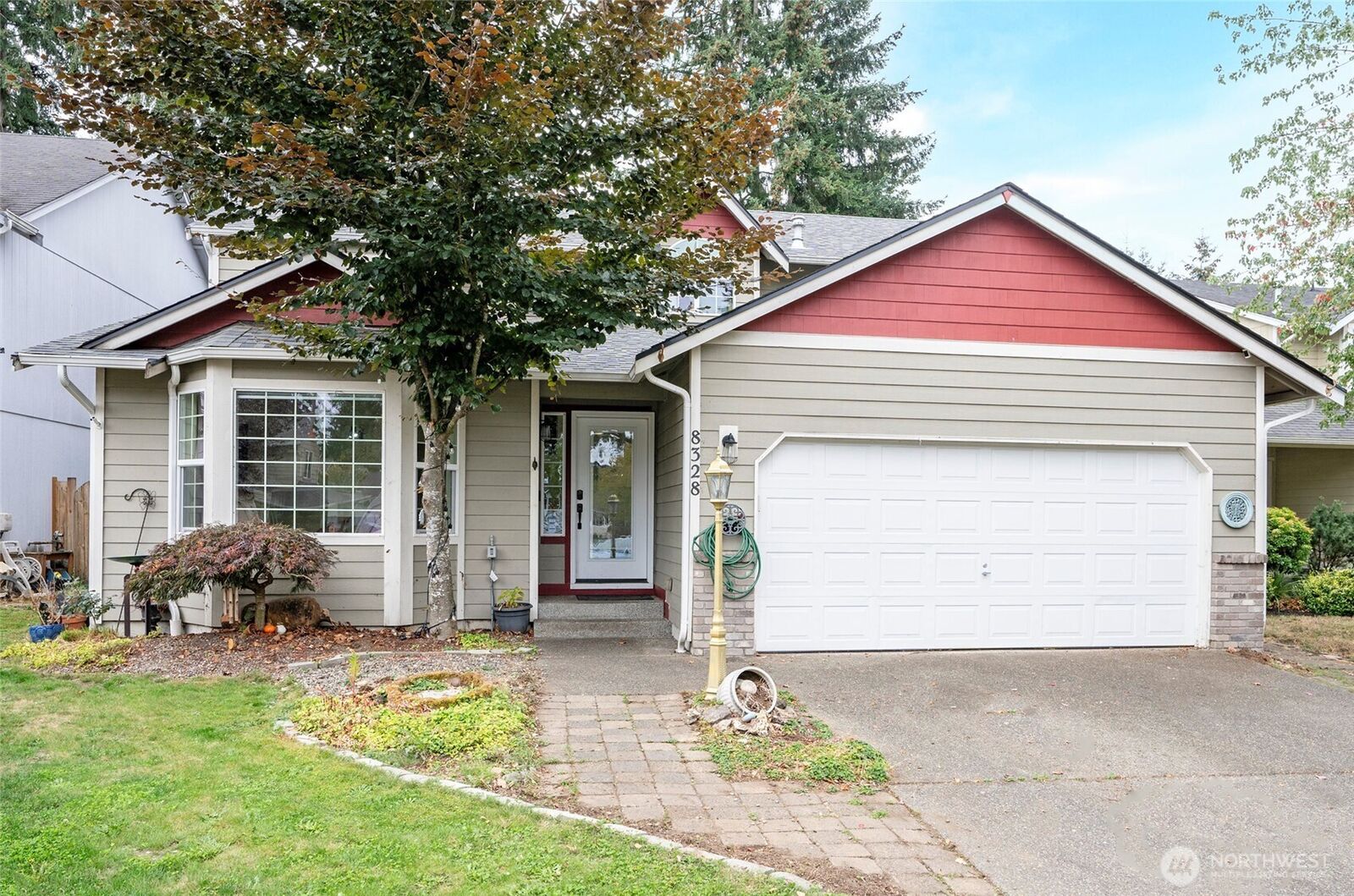 Property Photo: 8328 49th Loop SE WA 98513