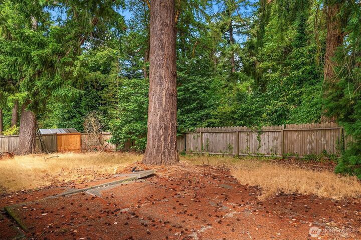 Property Photo: 14238 SE 22nd Street WA 98007