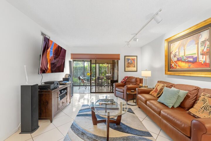 Property Photo:  10110 Cedar Point Boulevard 104  FL 33437 