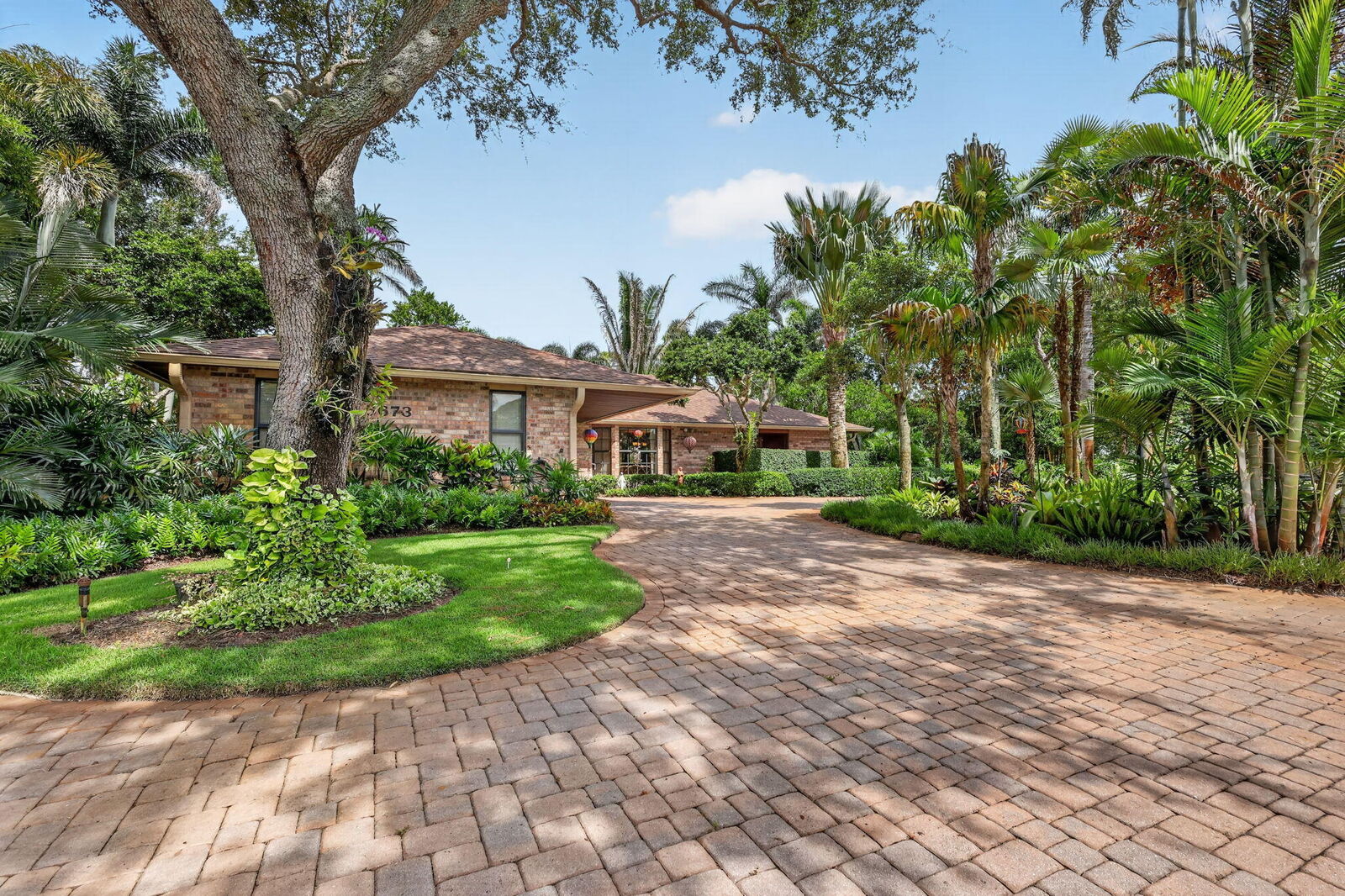 Property Photo: 5673 SE Lamay Drive FL 34997