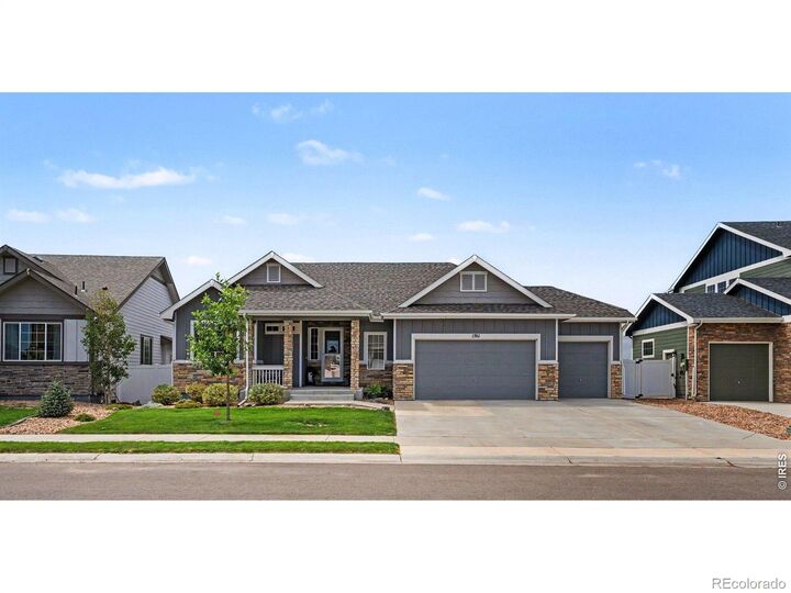 Property Photo:  1761 Vista Point Lane  CO 80550 