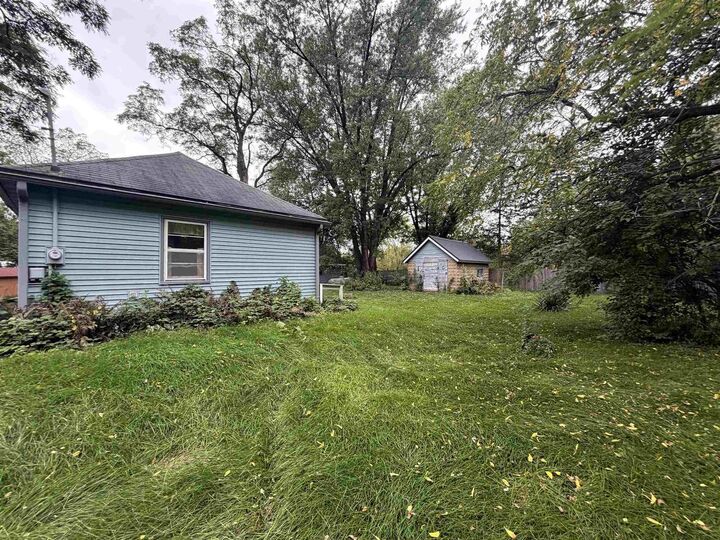 Property Photo: 32792 3rd Street WI 53540