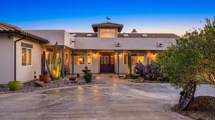 Property Photo: 25280 Paseo De Caballo CA 92065