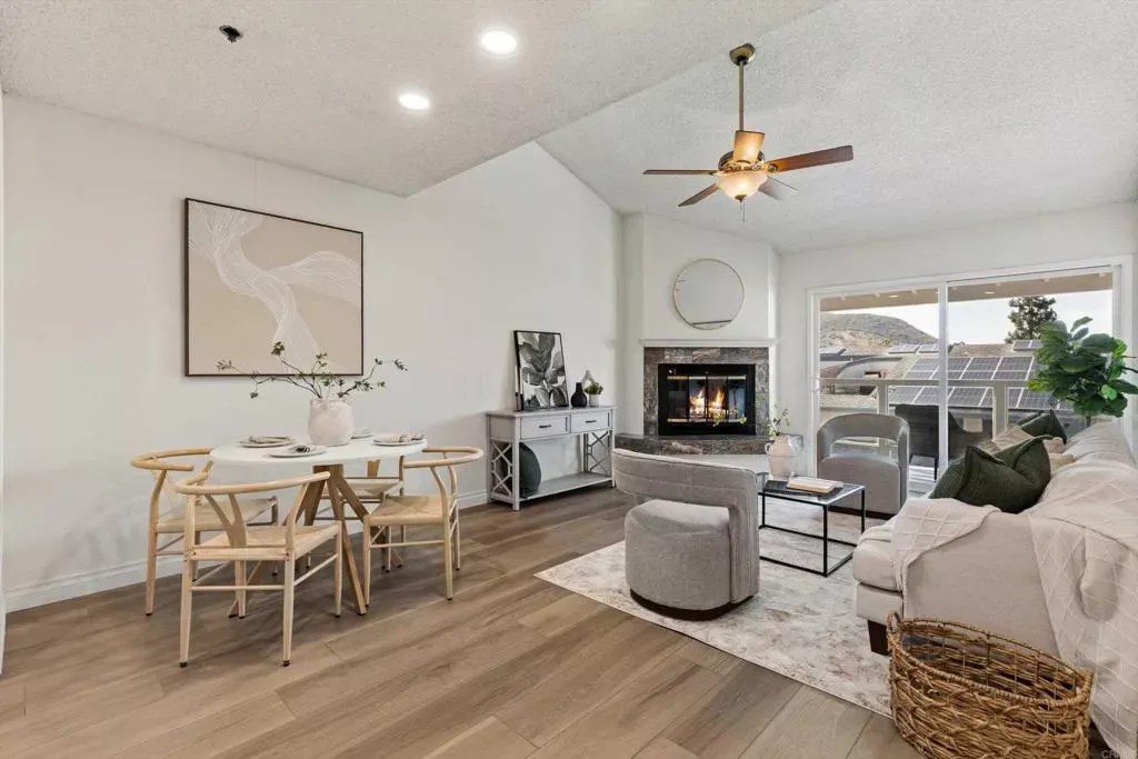 Property Photo:  1508 Circa Del Lago B305  CA 92078 