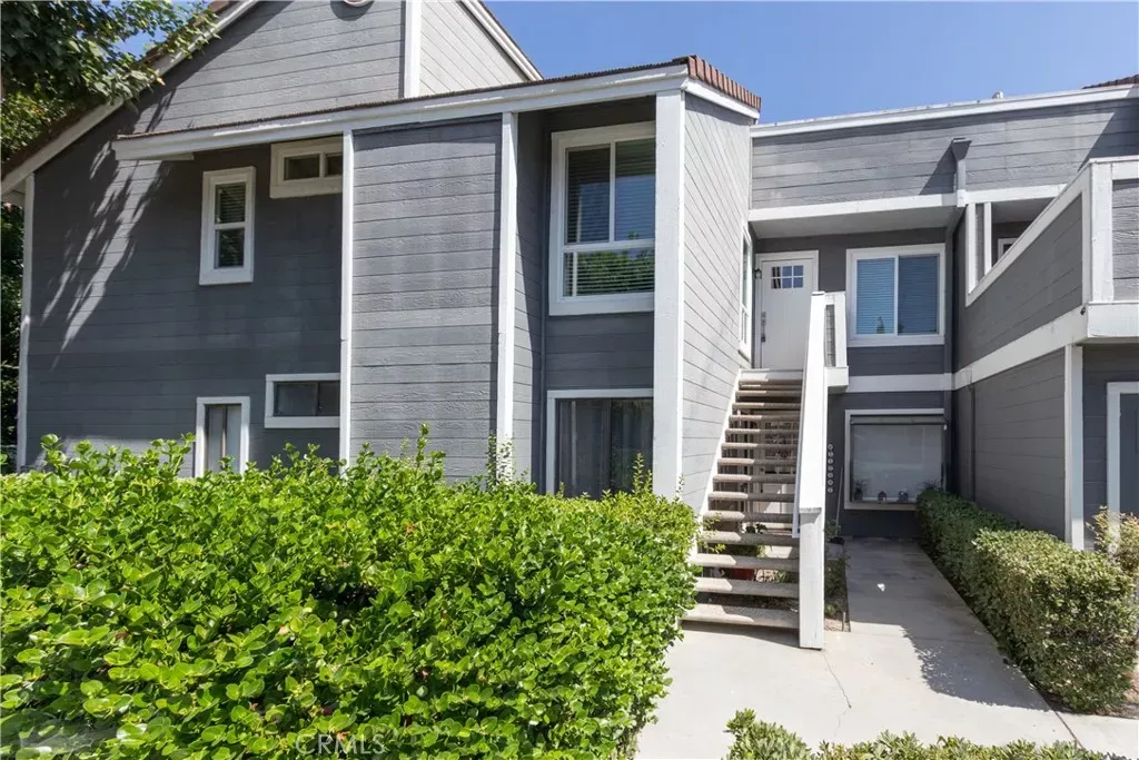 Property Photo: 37 Clover Ln CA 92656