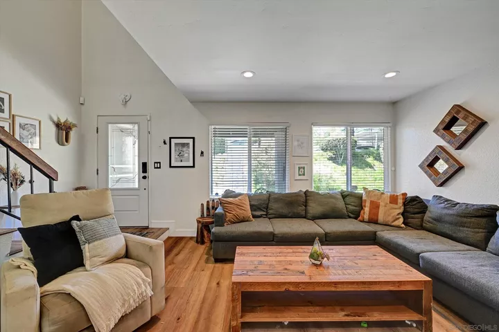 Property Photo: 10832 Macouba Pl CA 92124