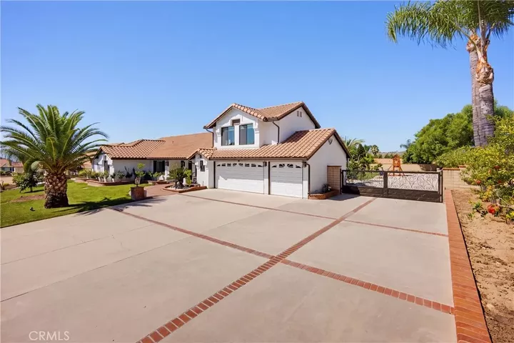 Property Photo:  11135 Aldren Court  CA 92555 