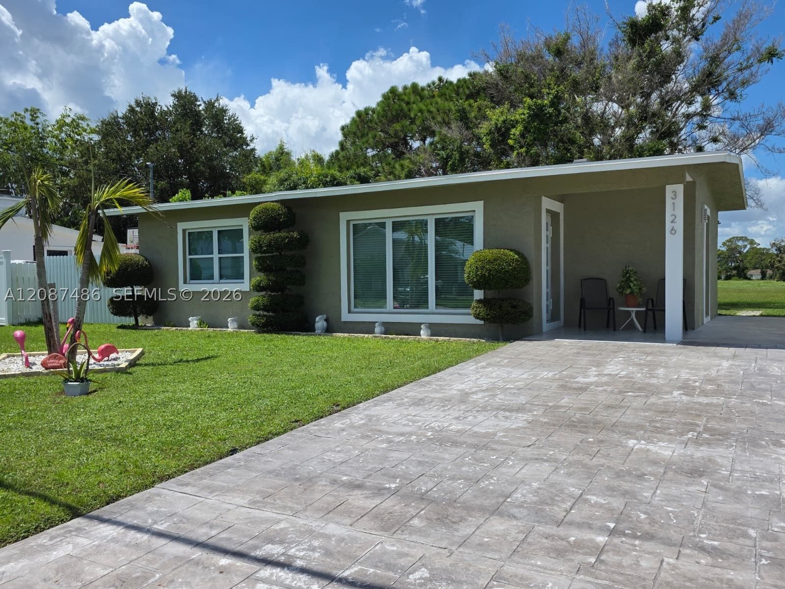 Property Photo:  3126 SE Monte Vista St  FL 34952 