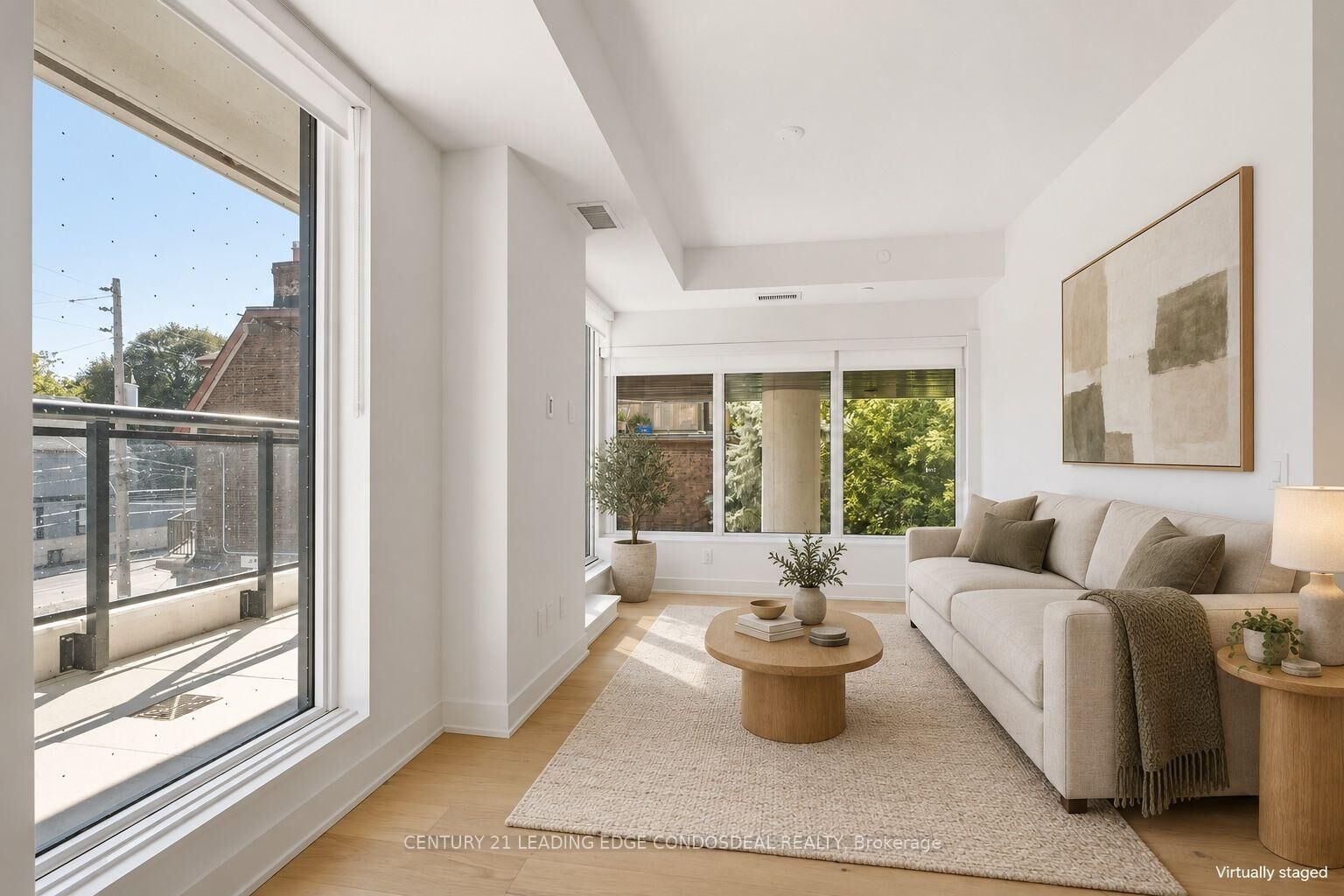 Property Photo:  322 Dupont Street 207  ON M5R 0E3 
