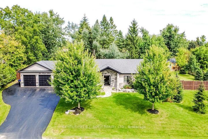 Property Photo:  5 Keyzer Drive  ON L3V 8N7 