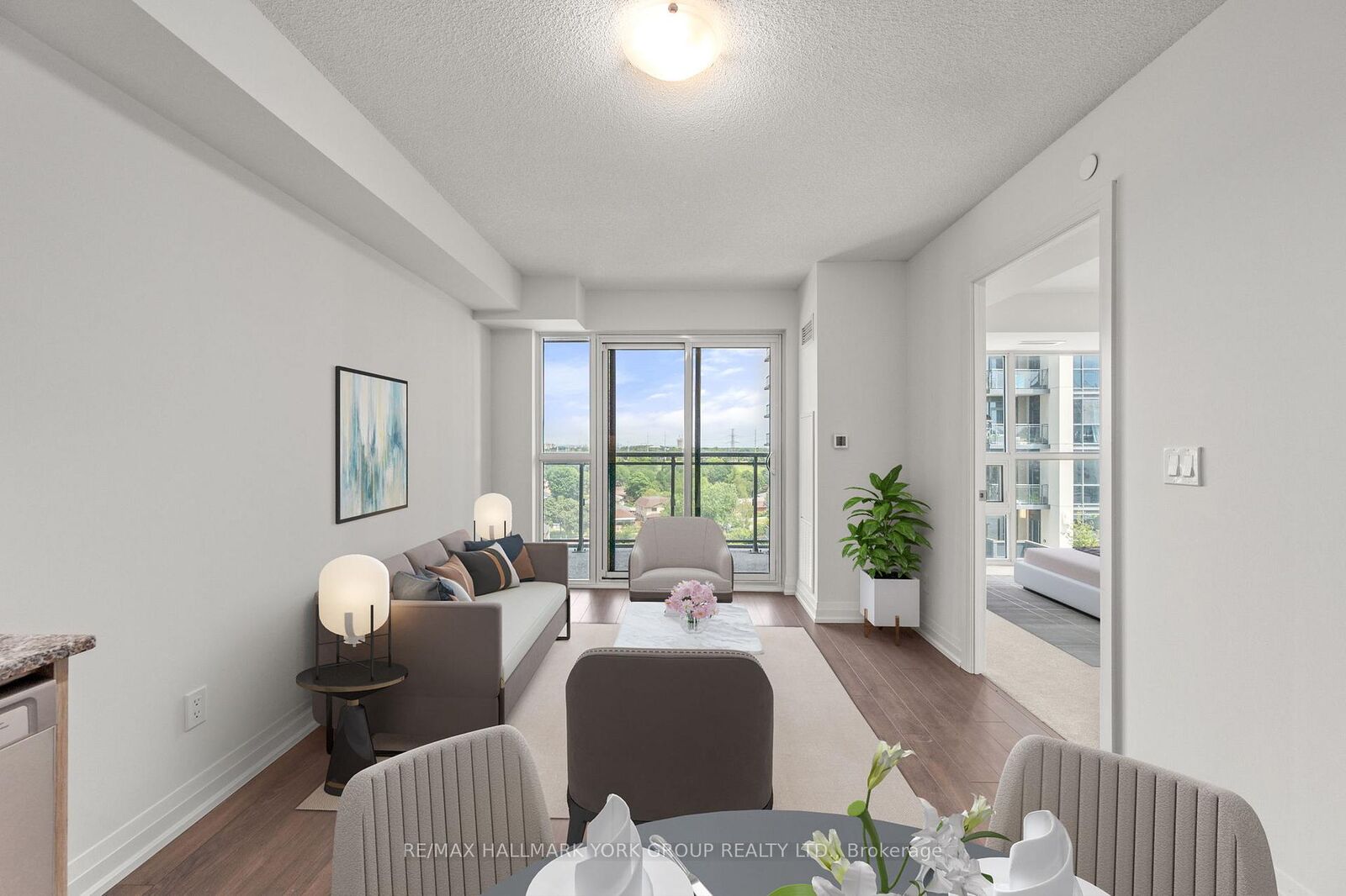 Property Photo:  20 Meadowglen Place 903  ON M1H 2Y5 