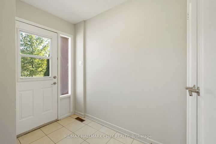 Property Photo:  177 Bayview Drive 97  ON L4N 4Y6 