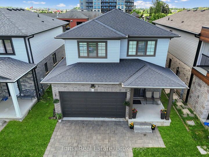 Property Photo:  1589 Henrica Avenue  ON N6G 0Y1 