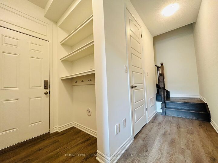 Property Photo:  1577 Moira Crescent  ON L9E 1X8 