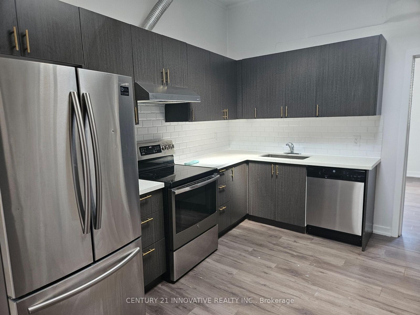 Property Photo: 75 Main Street N 102 ON L6X 1M8