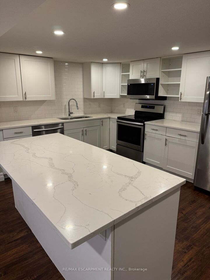 Property Photo:  56 Siebert Avenue 2  ON N2C 2A7 