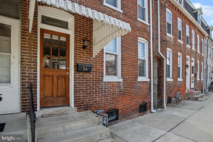 Property Photo:  54 S 8th Street  PA 17512 