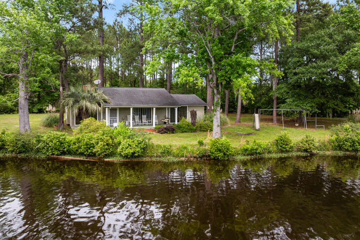 Property Photo: 741 Jones Road SC 29560