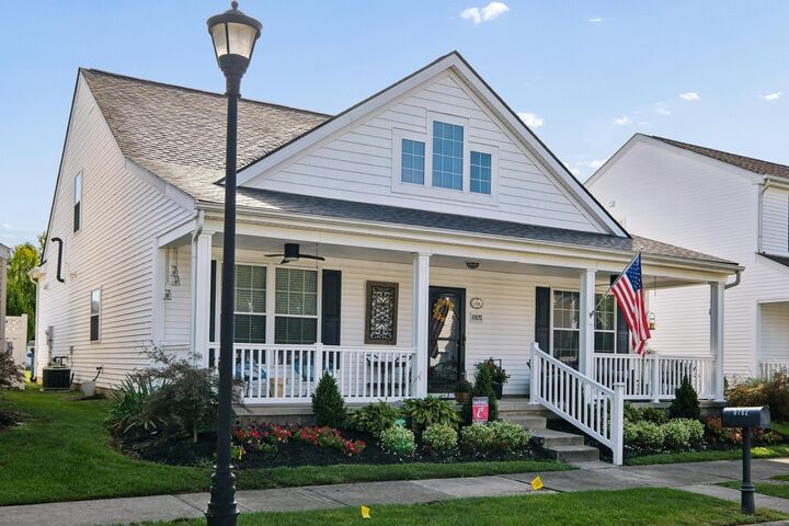 Property Photo:  6102 Witherspoon Way  OH 43081 
