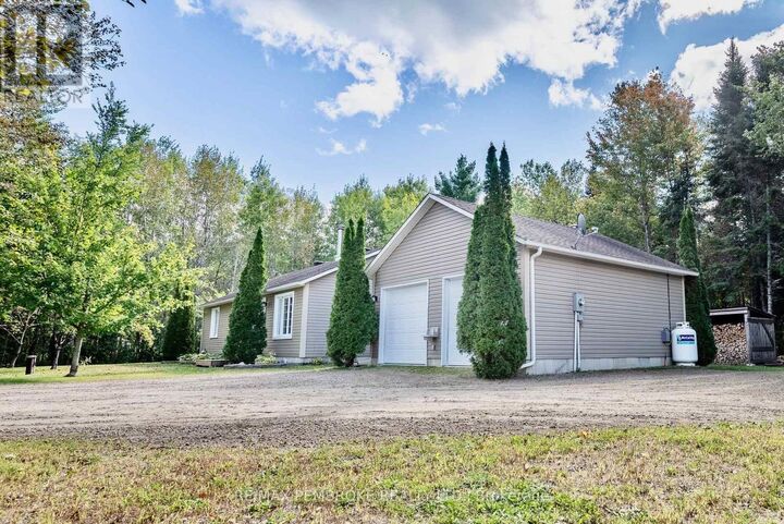 Property Photo:  469 Woito Station Road  ON K8A 6W5 