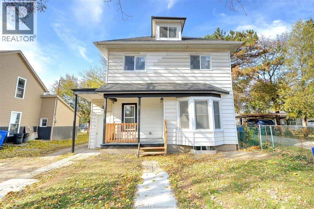 Property Photo:  3076 Sandwich Upper  ON N9C 1A4 