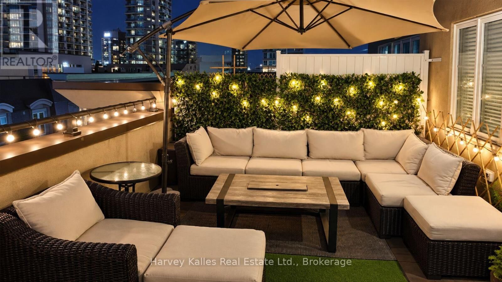 Property Photo:  50 Western Battery Road 912  ON M6K 3P1 