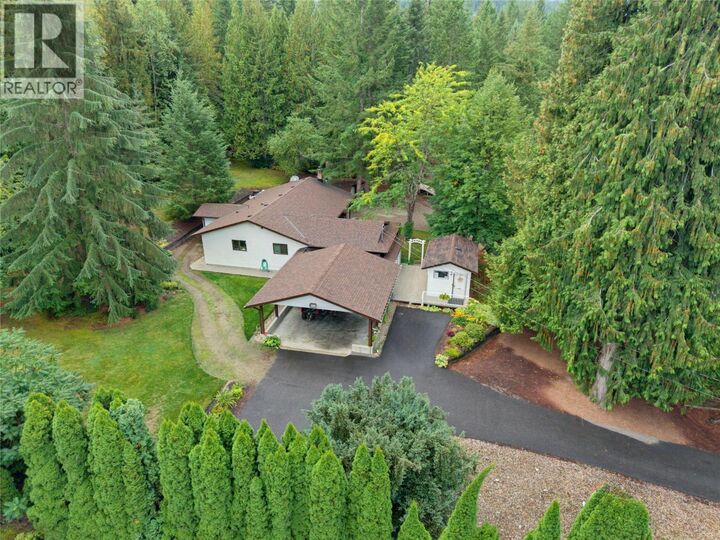Property Photo:  7787 97A Highway  BC V0E 2K0 