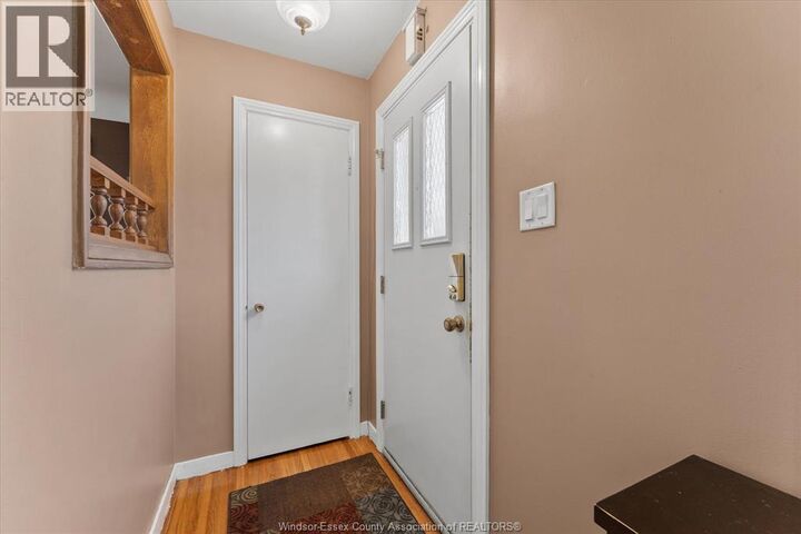 Property Photo:  971 Isabelle Place  ON N8S 3B1 