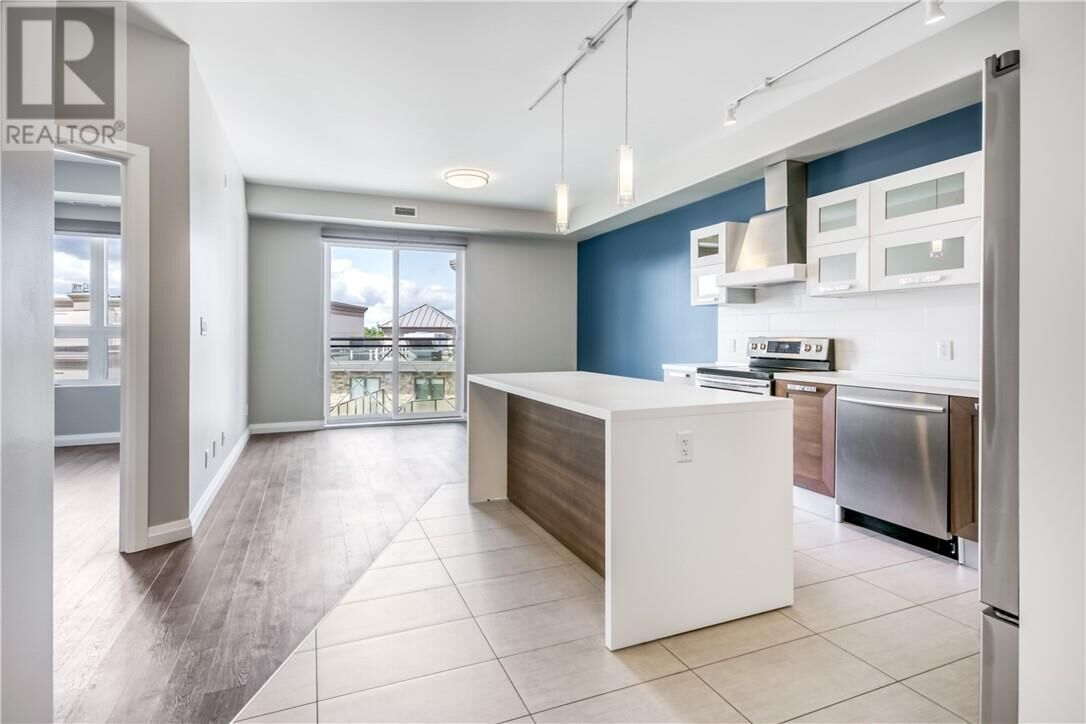 Property Photo:  347 Hyland Drive Unit# 314  ON P3E 0G6 