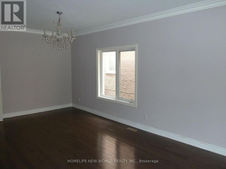 Property Photo:  3022 Bayview Avenue  ON M2N 5L1 