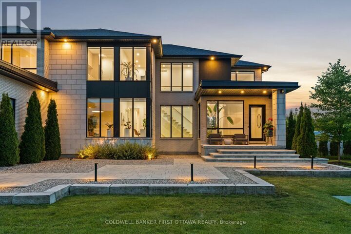 Property Photo:  500 Leimerk Court  ON K4M 0E8 