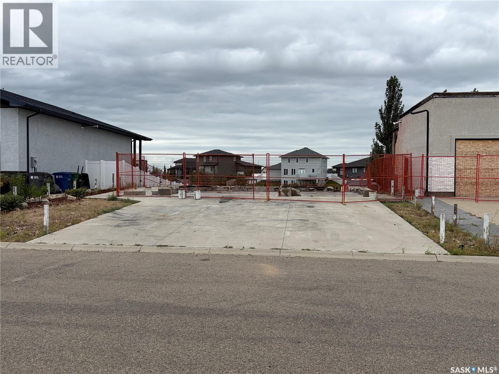 Property Photo:  739 Aspen Crescent  SK S0G 3Z0 