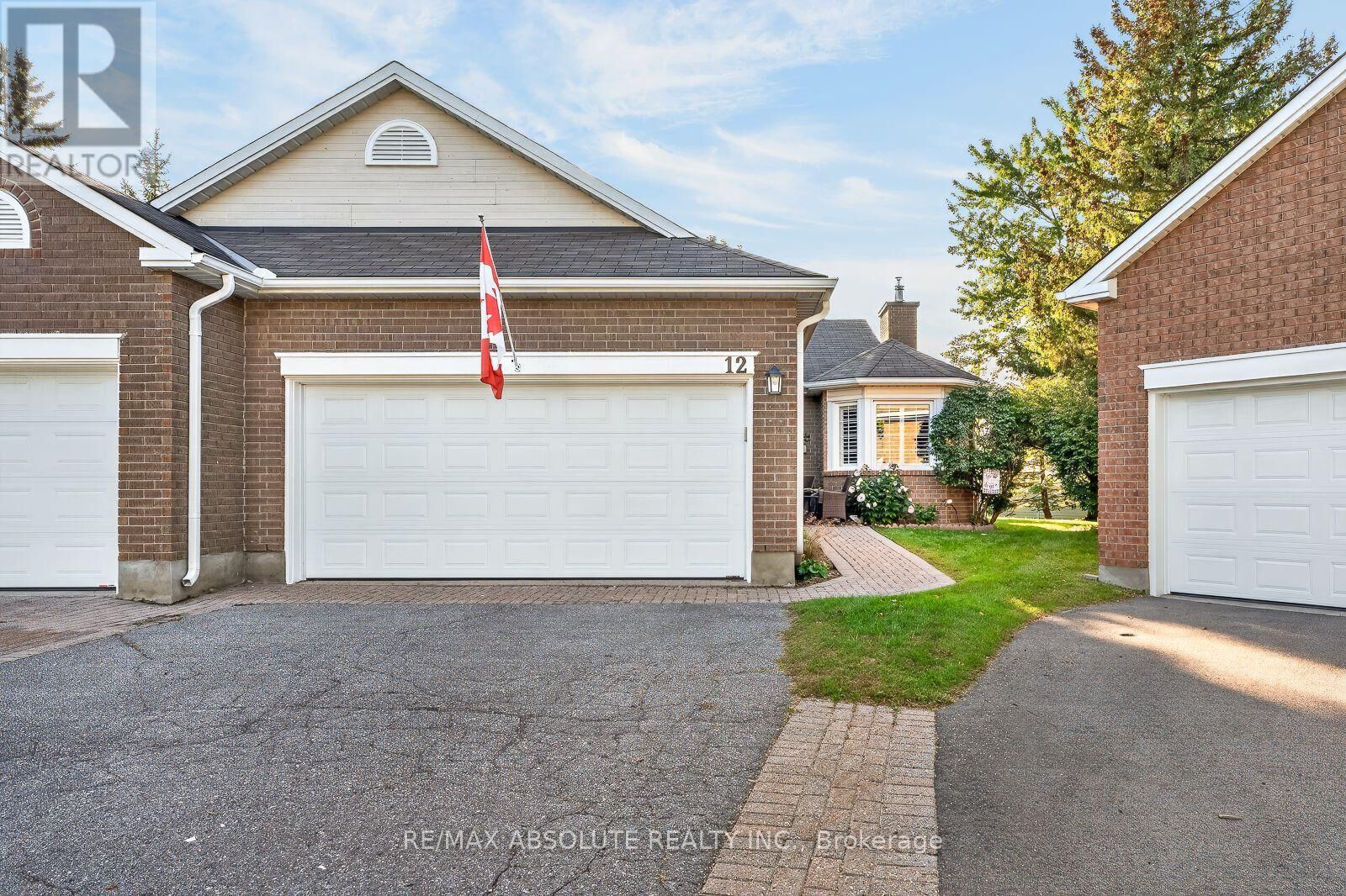Property Photo:  12 Oyster Bay Court  ON K2S 1H3 