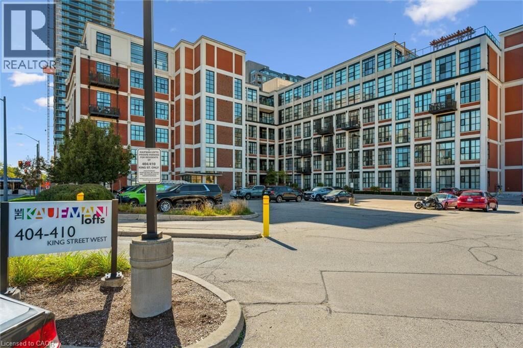 Property Photo:  404 West King Street West 317  ON N2G 4Z9 