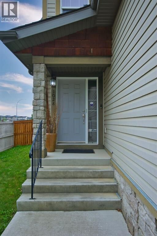 Property Photo: 1028 Kincora Drive Northwest AB T3R 1R5