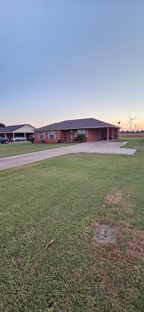 Property Photo: 2560 Highway 284 AR 72396