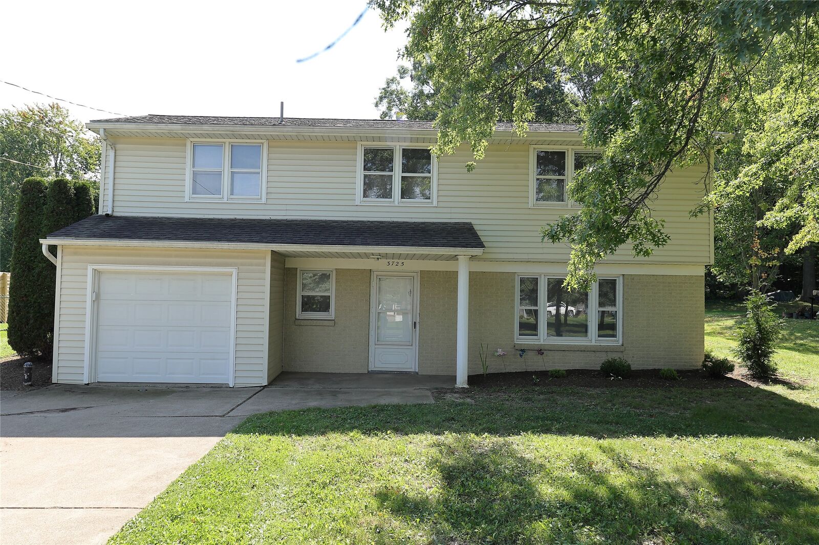 Property Photo: 3725 W 38th Street PA 16506