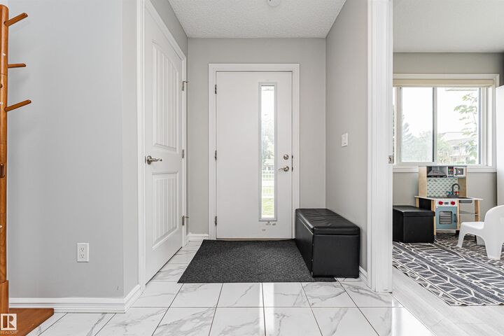Property Photo: 215 Saddleback Road NW 61 AB T6J 5T6