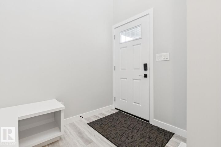 Property Photo:  36 Maple Crescent  AB T0A 1N0 