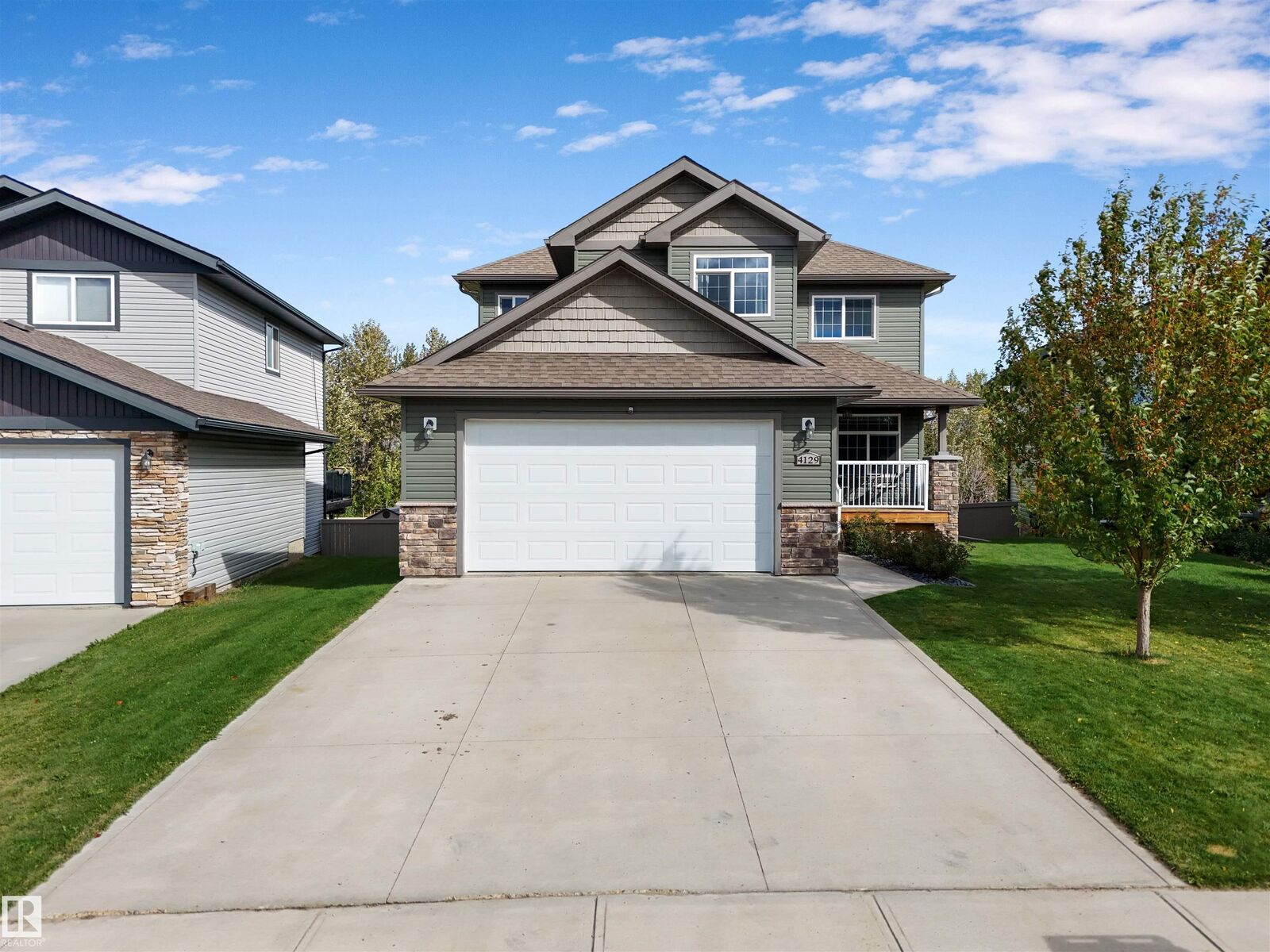 Property Photo:  4129 40 Street  AB T7A 0B5 